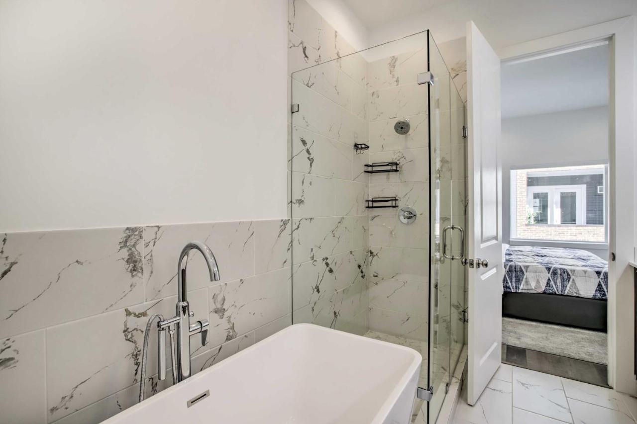 Newly-Built Luxury Galleria Area Townhome! Houston Eksteriør bilde